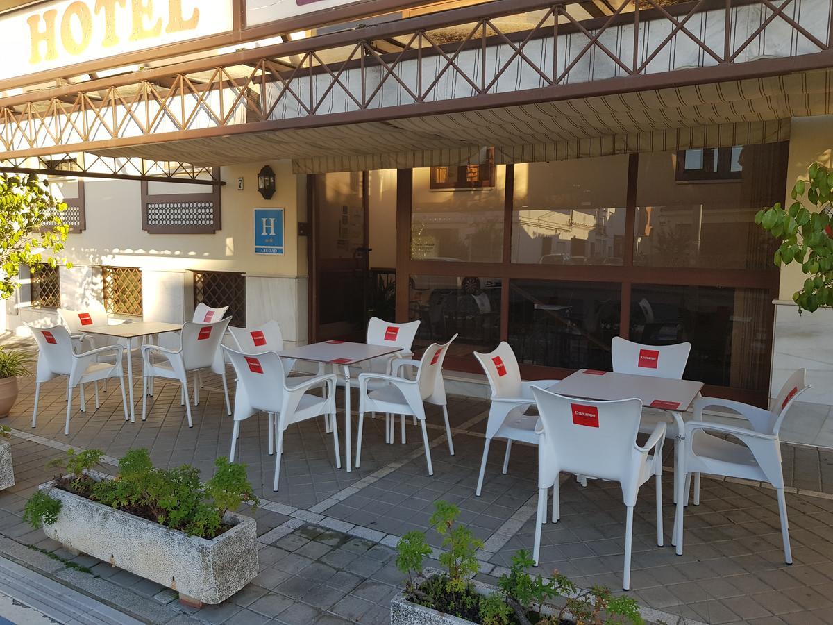 拉诺里亚酒店 莱佩 外观 照片