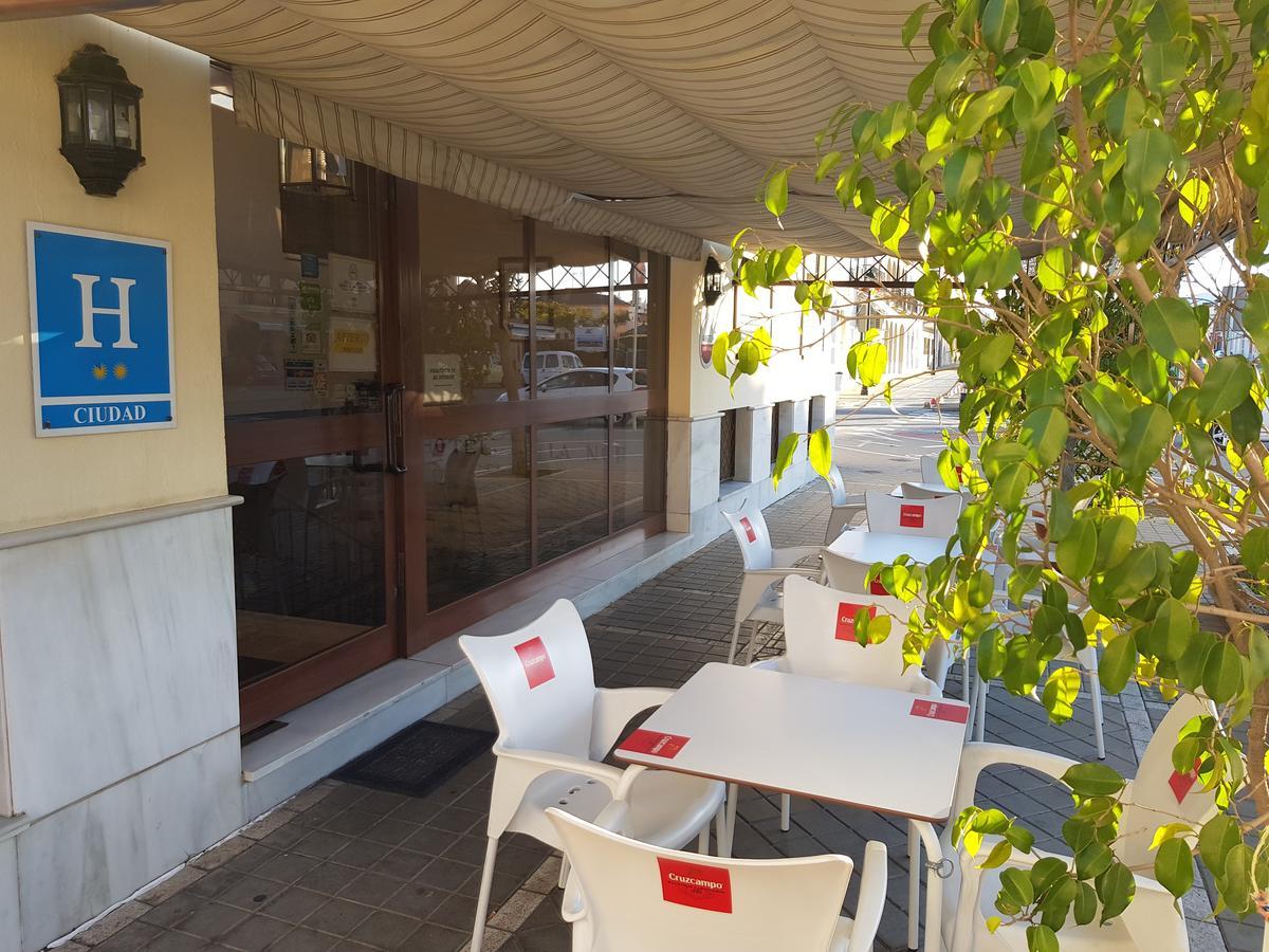 拉诺里亚酒店 莱佩 外观 照片